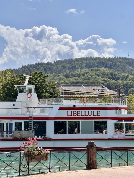 Libellule ferry boat